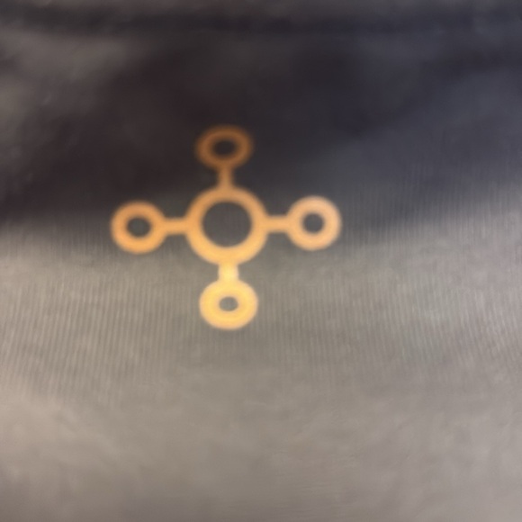 TOMMIE COPPER Women's Black Short Sleeve Top - Picture 10 of 12